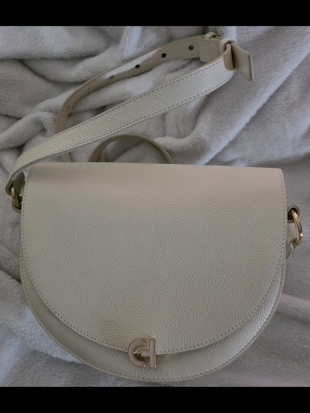Cole Haan Cream Pebbled Leather Crossbody Saddle Bag with Gold Hardware